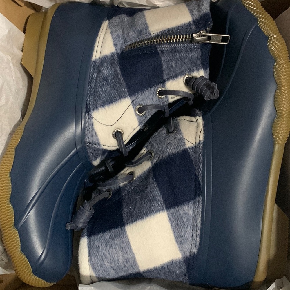 Sperry Women’s Duck Boots NWB Size 7.5